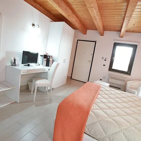 Villa Giulia Del Cavaliere-2